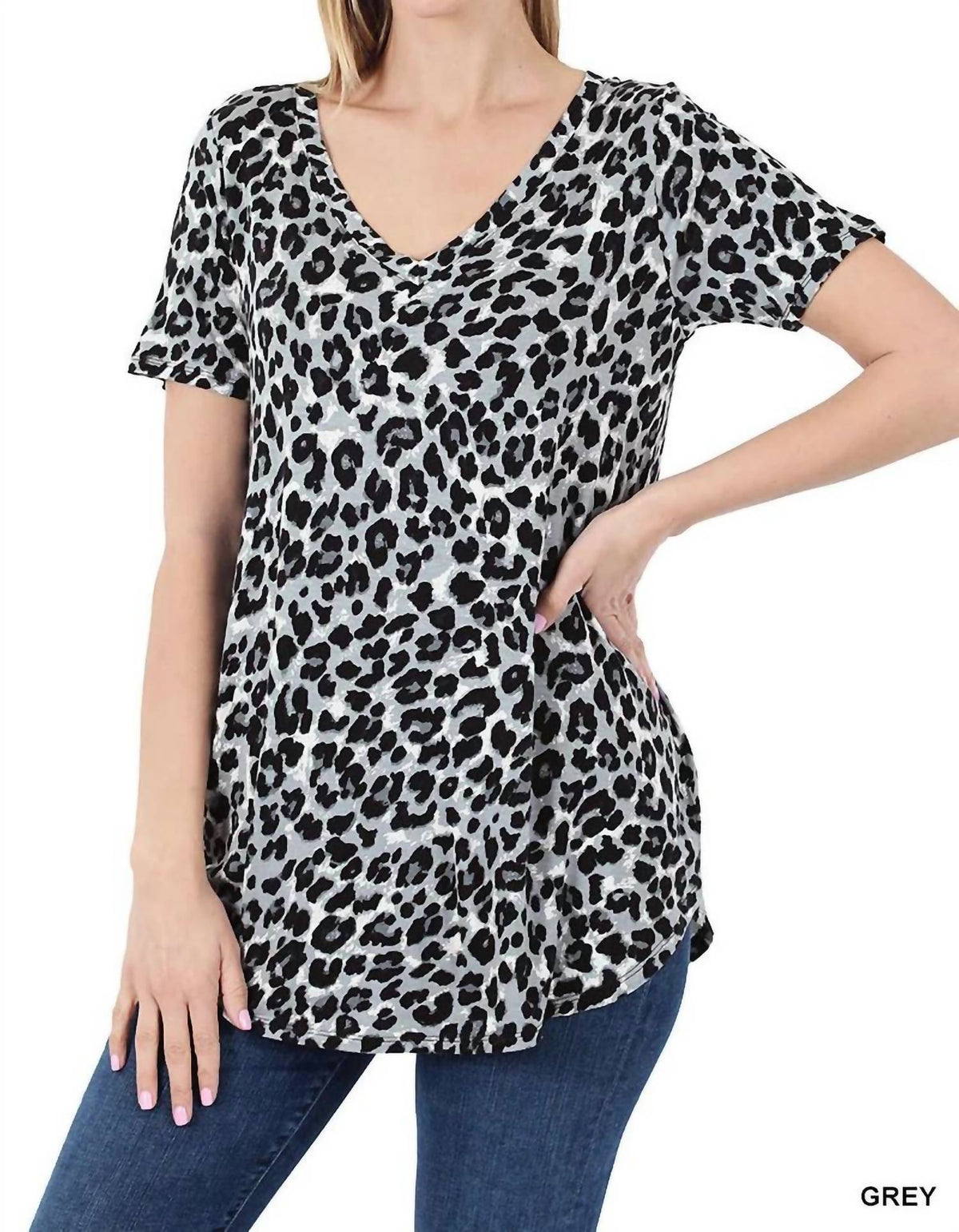 Zenana - Leopard Print Short Sleeve V-neck Top