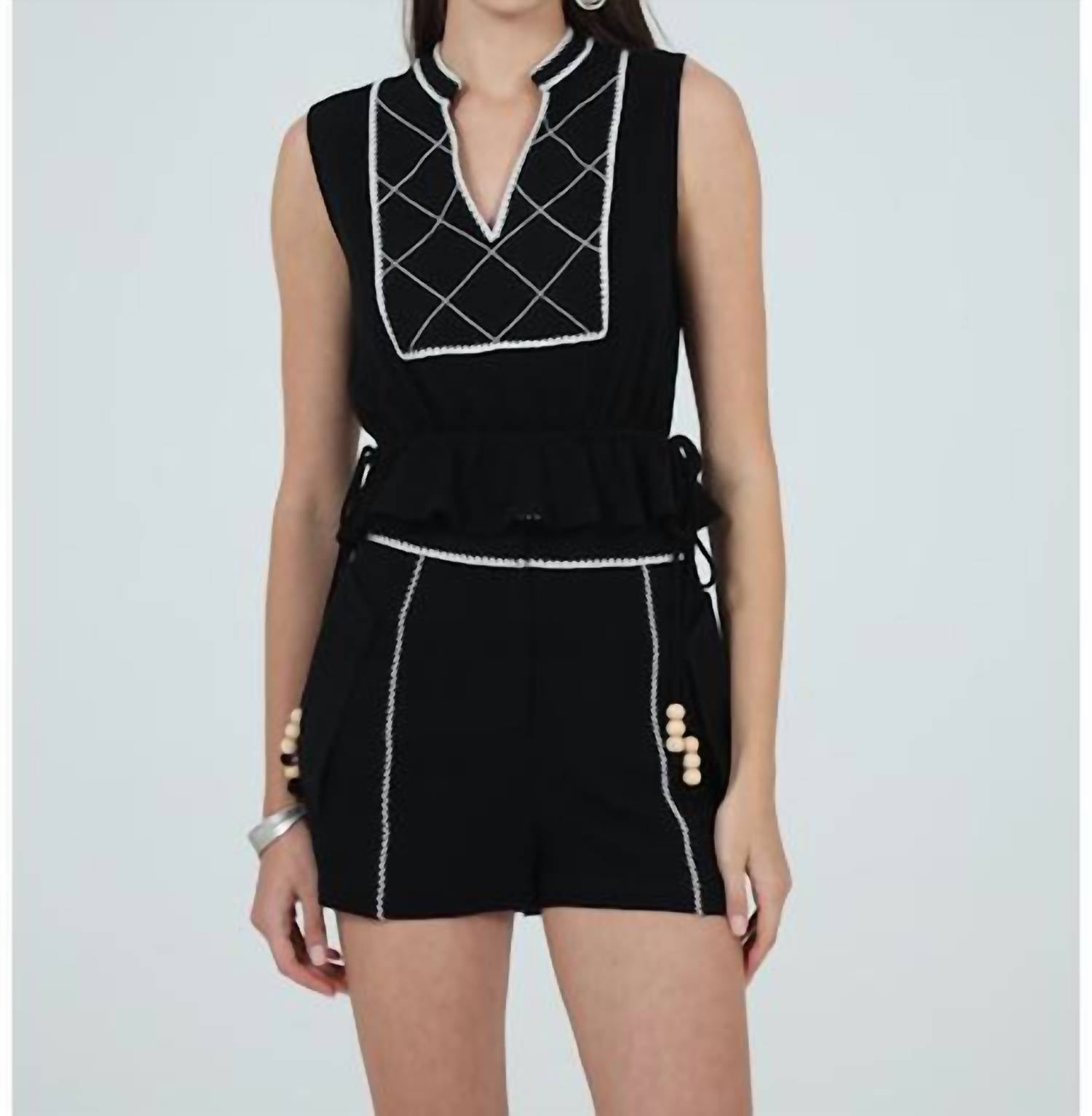 Aylaya Curaçao Sleeveless Top in black - women's blouse - detail view