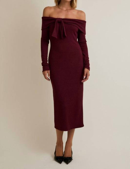 Gilli - Off Shoulder Front Bow Detail Midi Dress
