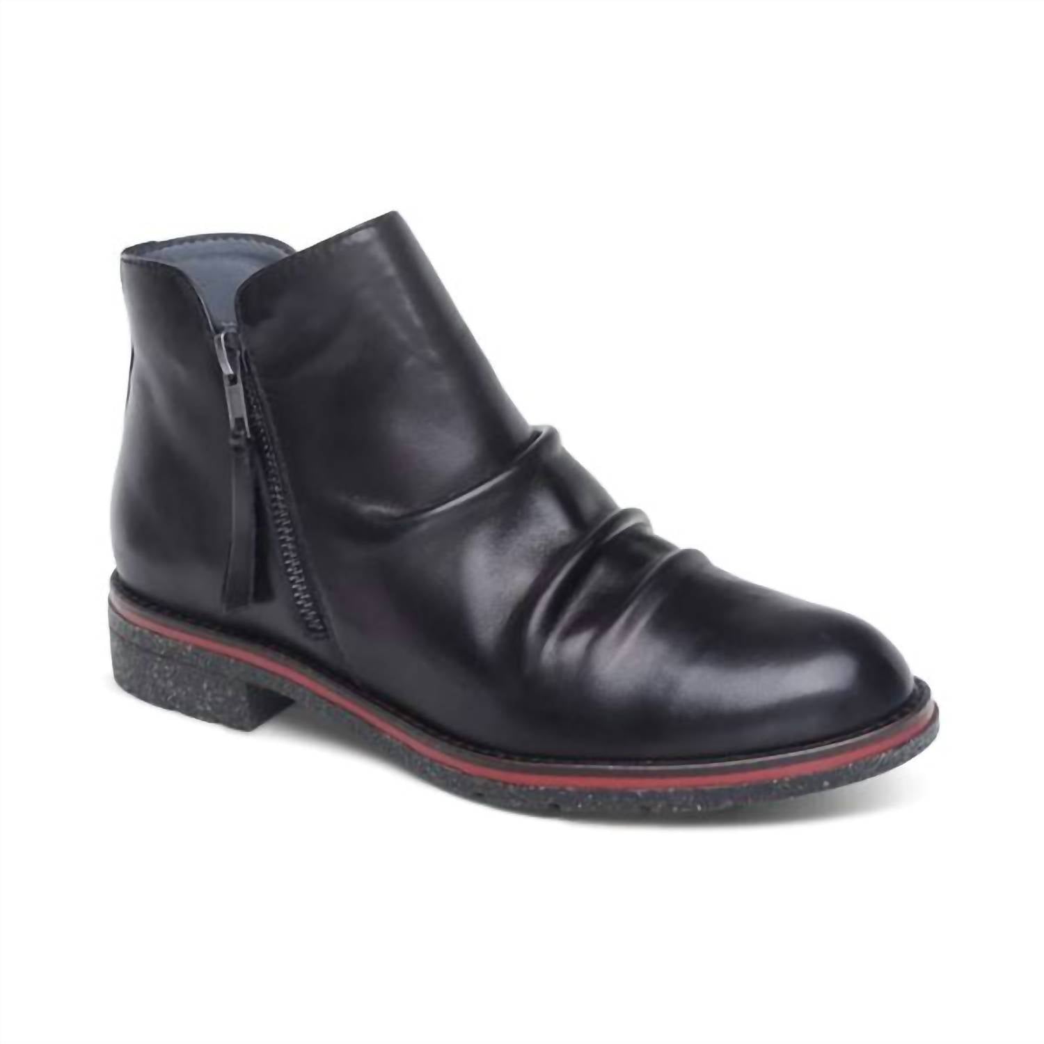 Aetrex - Women's Mila Weatherproof Boots