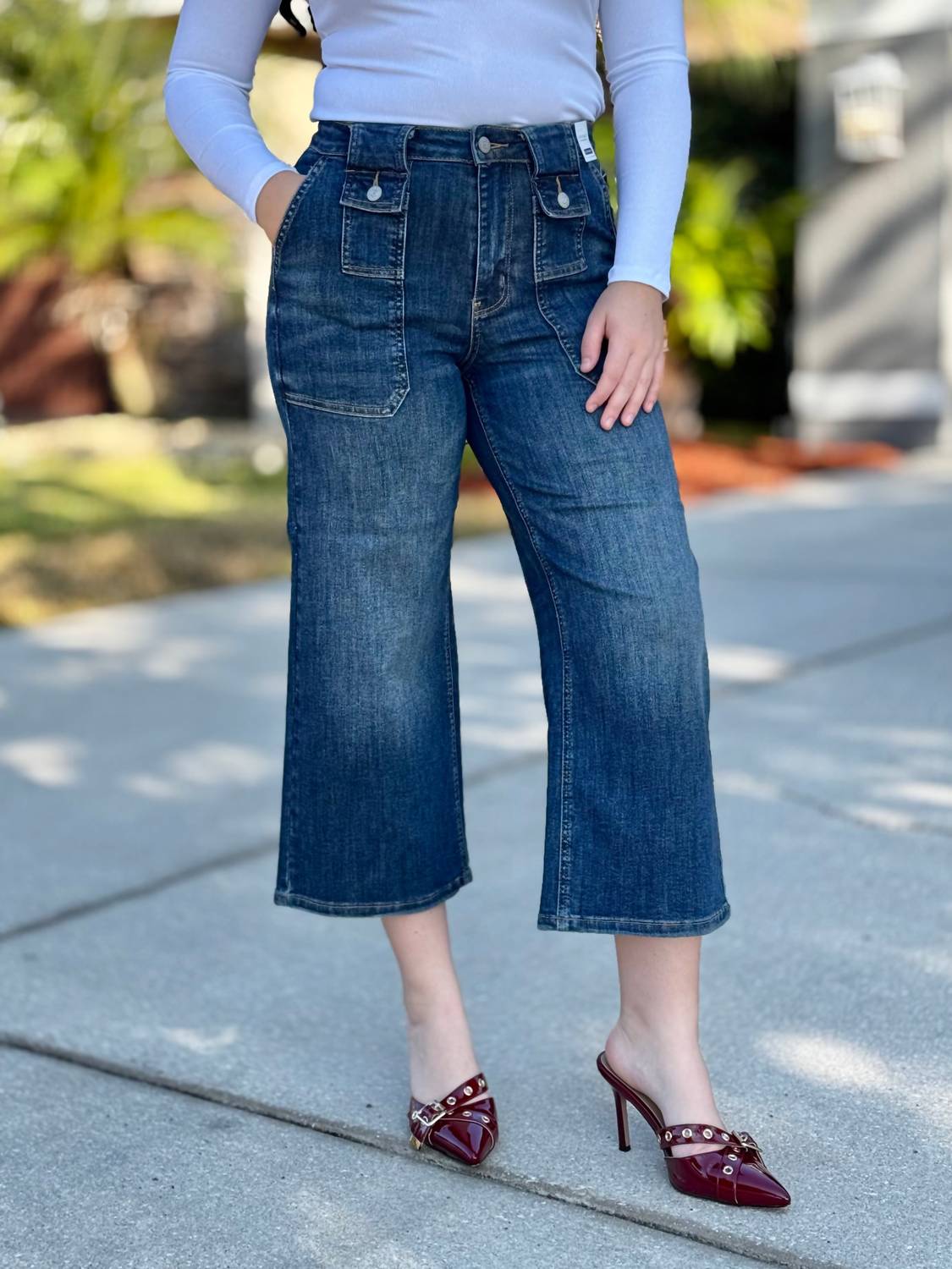 Judy Blue - Good Times Cropped Jeans