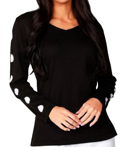 LONG SLEEVE DOT NECK TOP