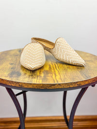 Mia Shoes - Women's Joanna Raffia Mule