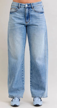 Judy Blue - High Waist Wilhemina Twisted Side Seam Jean