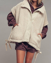 Urban Daizy - Women's Oversized Sherpa Fleece Boho Western Layering Vest
