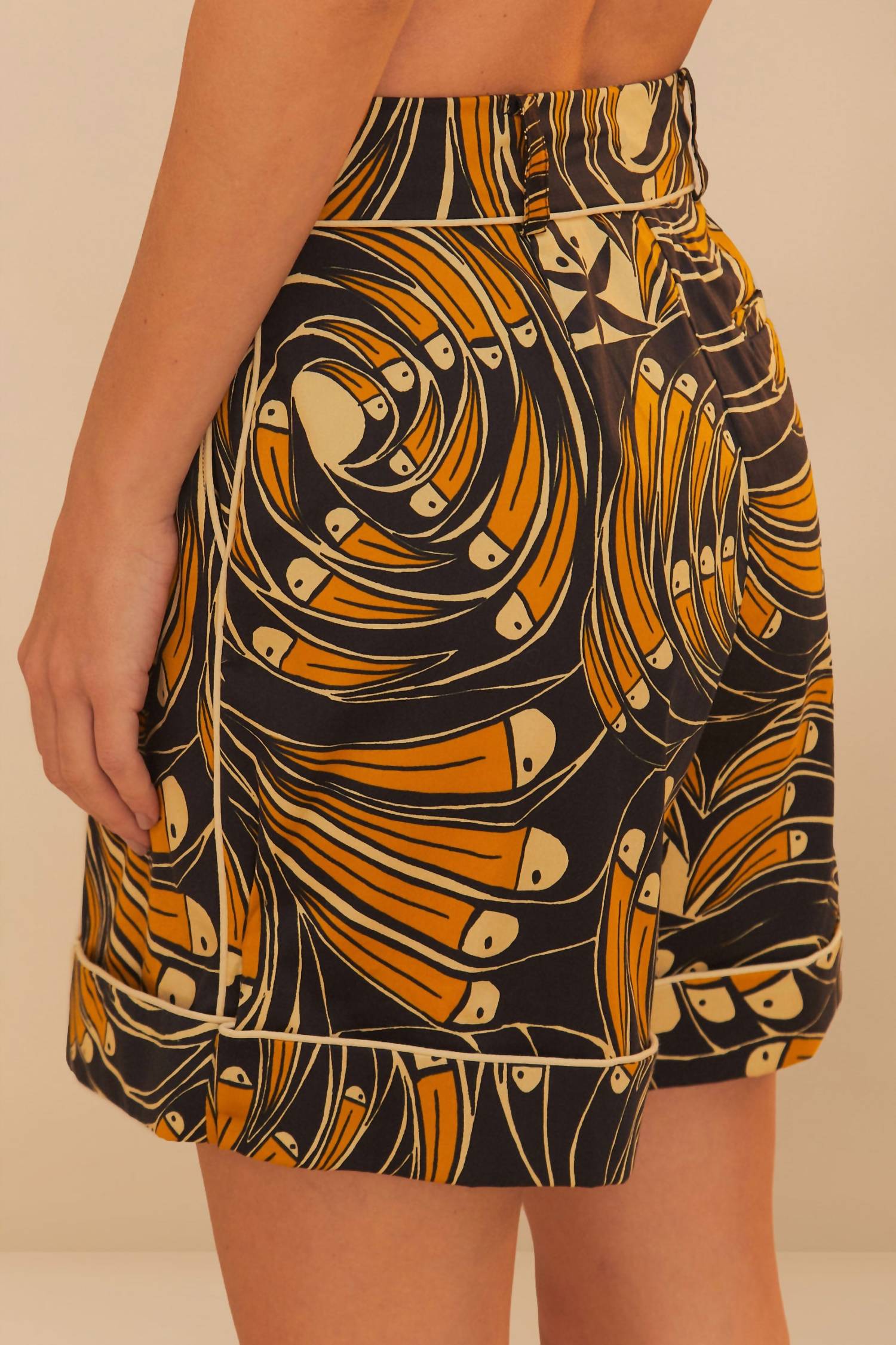 Farm Rio - Toucan Spirals Shorts