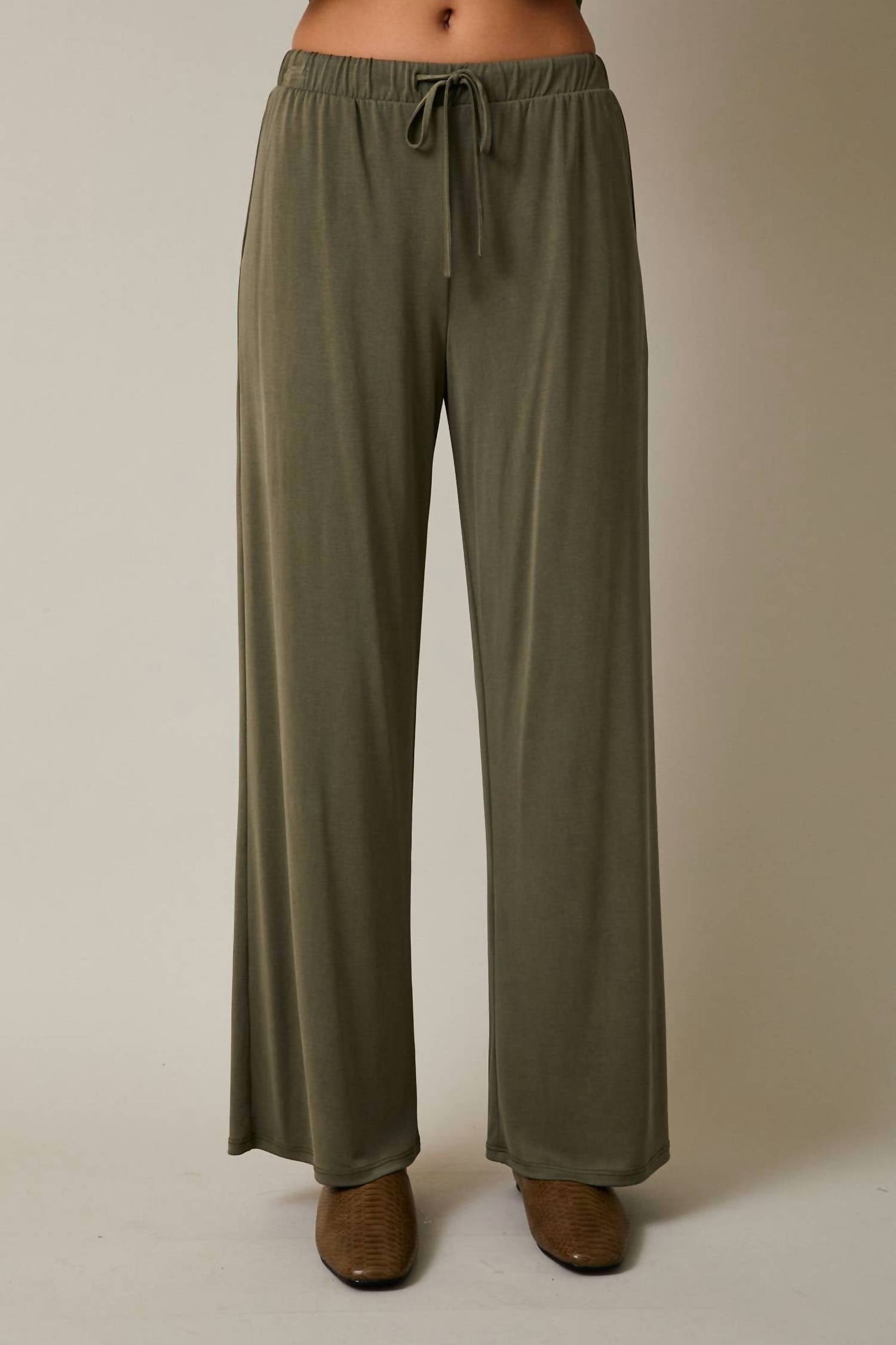 GILLI Elastic Waist Drawstring Wide Leg Pants in olive - women's pants - detail view