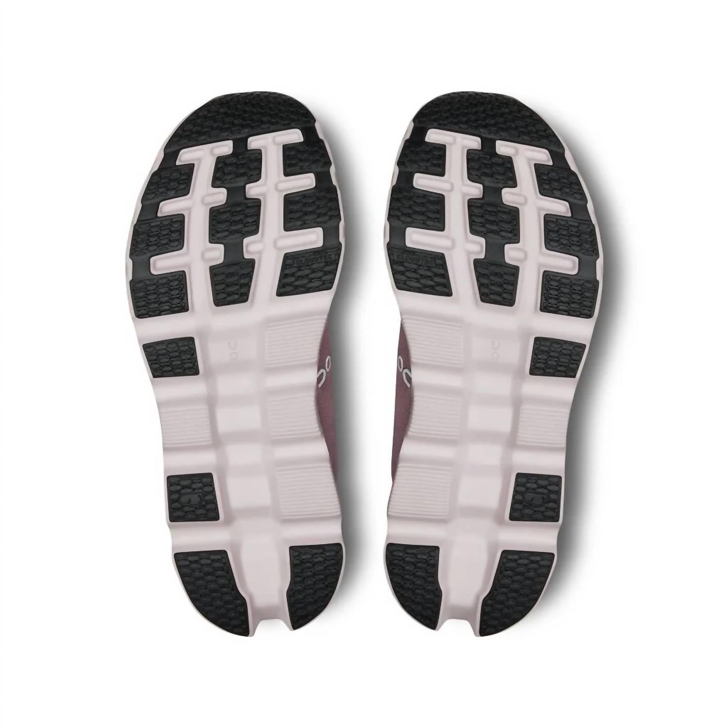 On - Women's Cloudstratus 3 Running Shoe