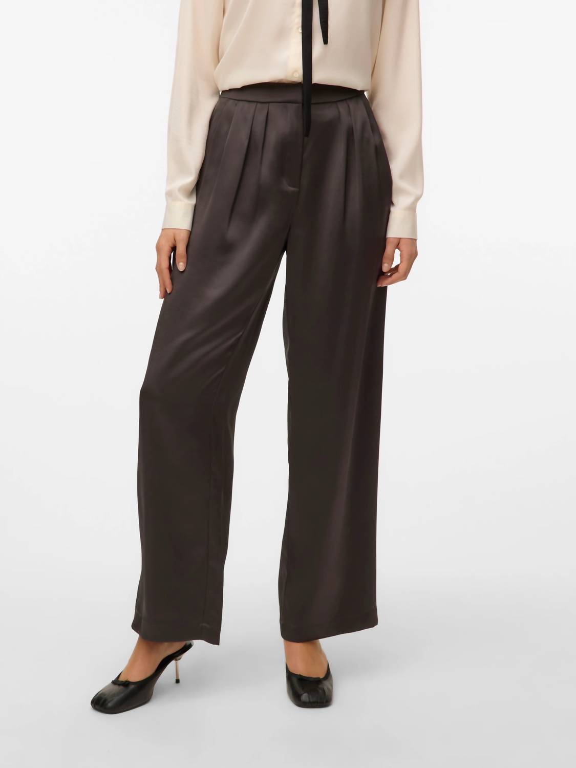 Vero Moda - Sesil High-Rise Pants