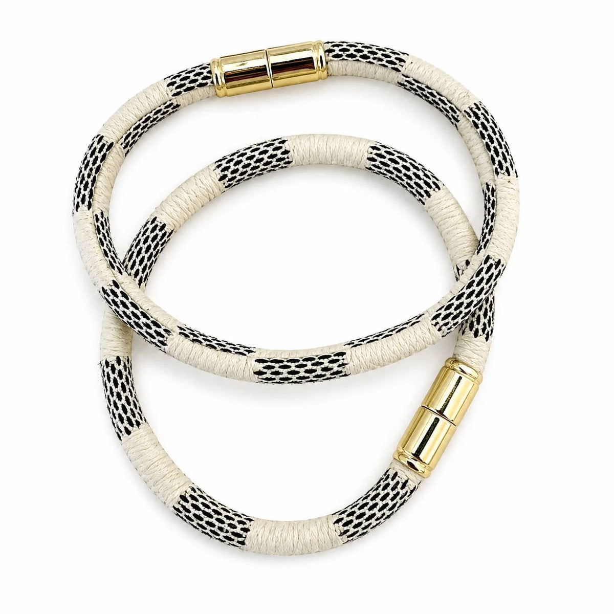Dani & Em - Women's Checkered Magnetic Bracelet