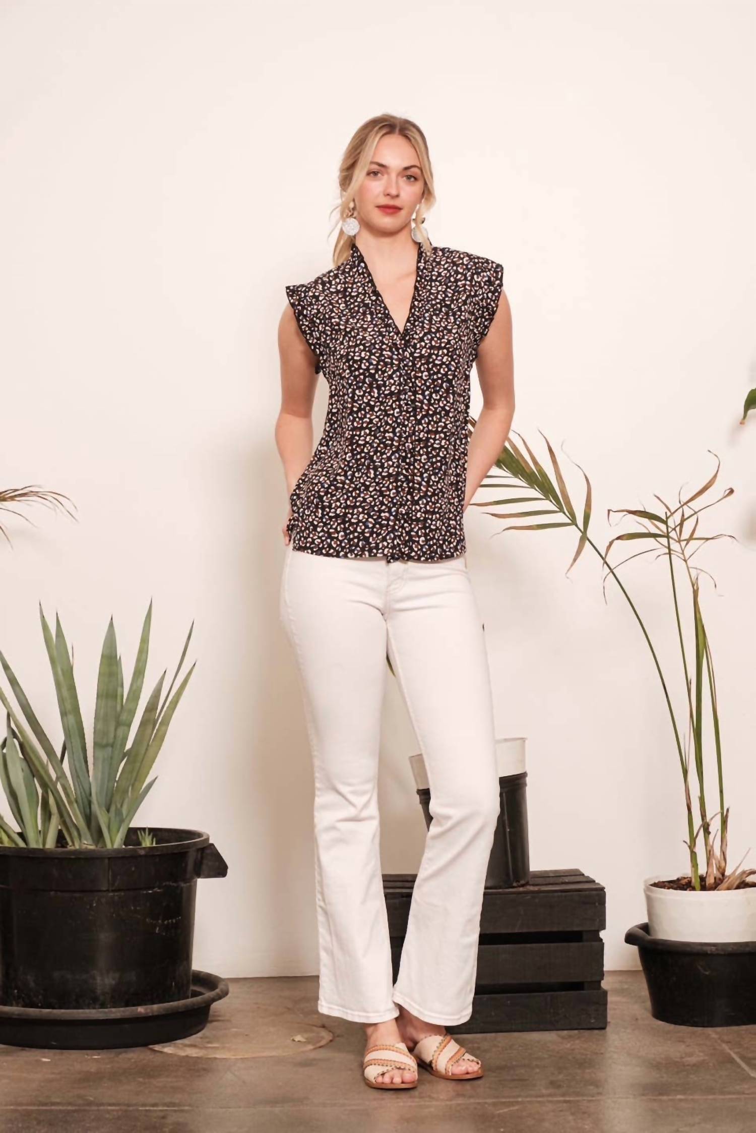 Lime N Chili - Dot Print Sleeveless Button-down Western Blouse