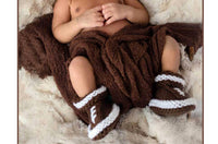 Huggalugs - Newborn Football Hat And Bootie Set