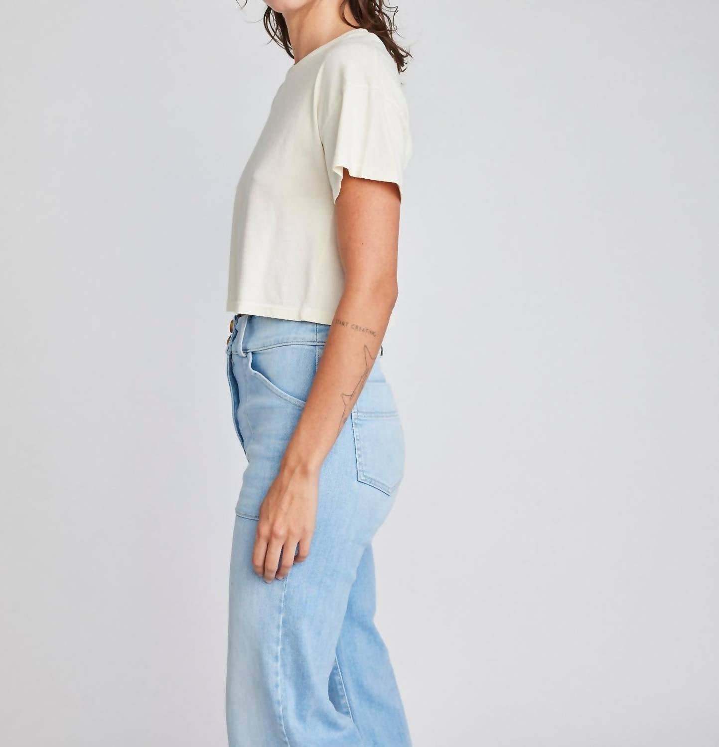 Self Contrast - Drew Crop T-shirt