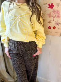 Peach Love - Bow Sweatshirt