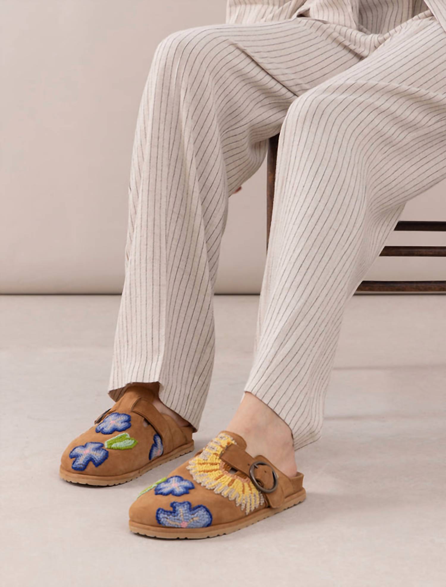 Laidback London - Women's Drift French Knot Sandals