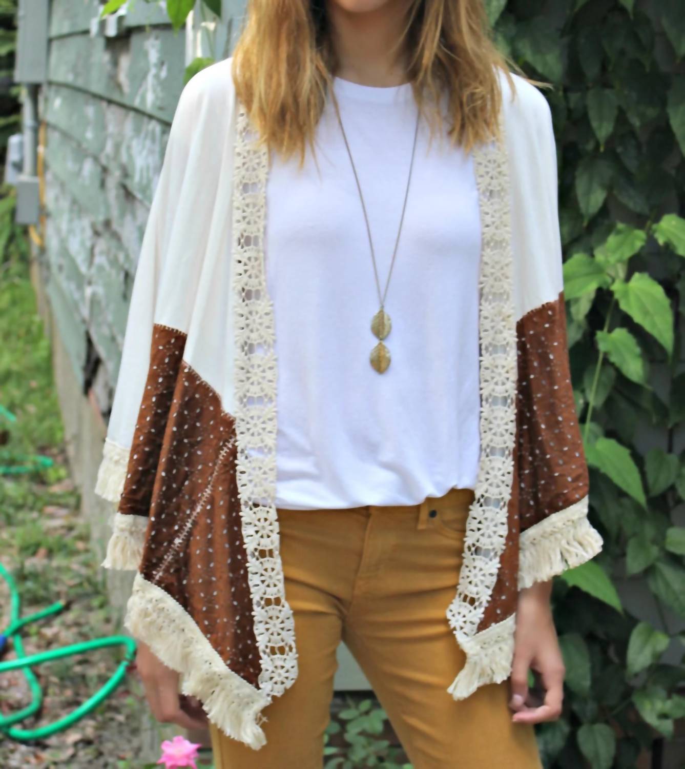 DUSTER WITH LASER CUT SUEDE AND FRINGE DETAILS