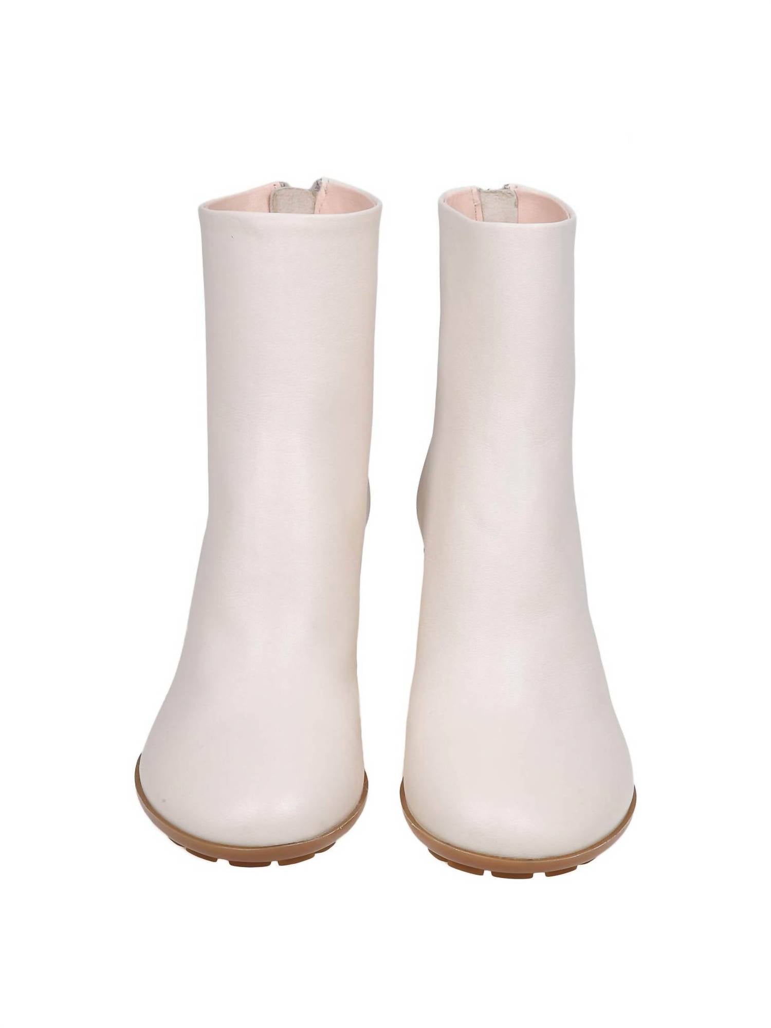 Agl - Women's Gesso Curvy Bootie