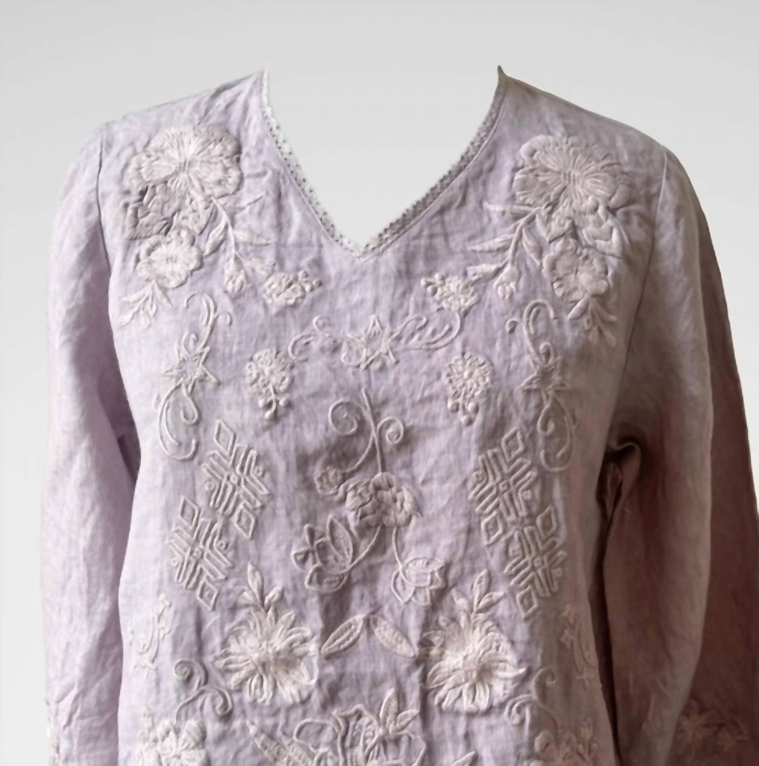 Caite & Kyla - Women's Billie Blouse