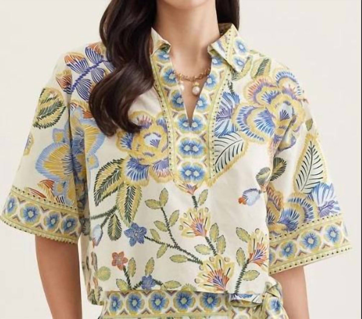 Entrousa - Botanical Print Short Sleeve Top