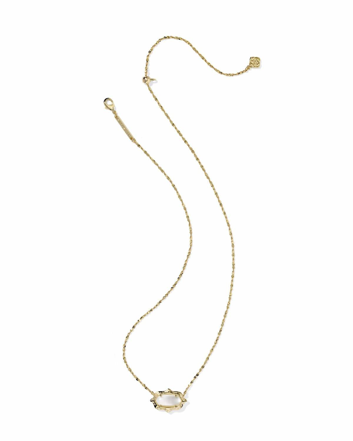 Kendra Scott - Women's Elisa Scallop Frame Short Pendant Necklace