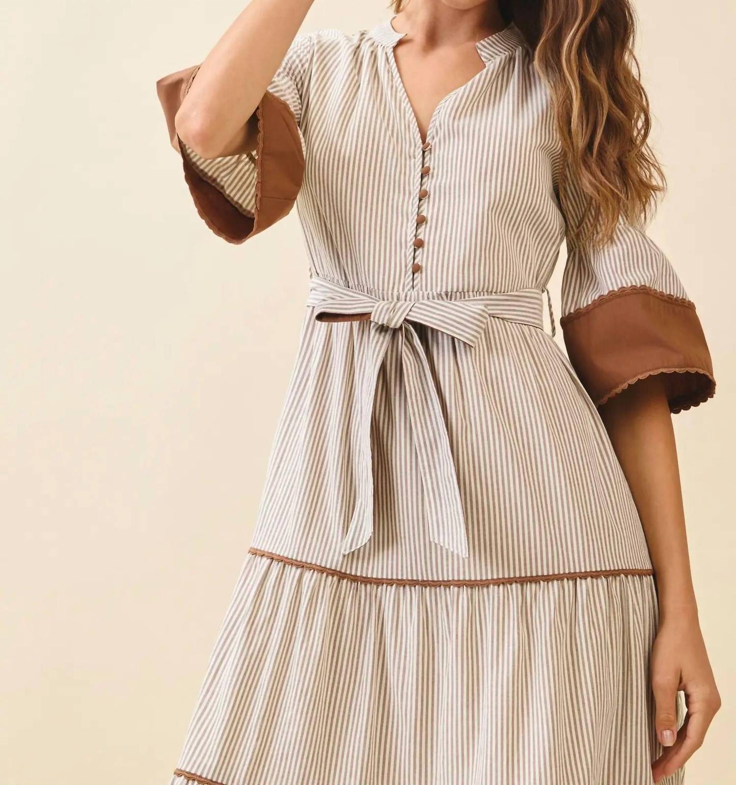 Tcec - Contrast Trim Midi Dress