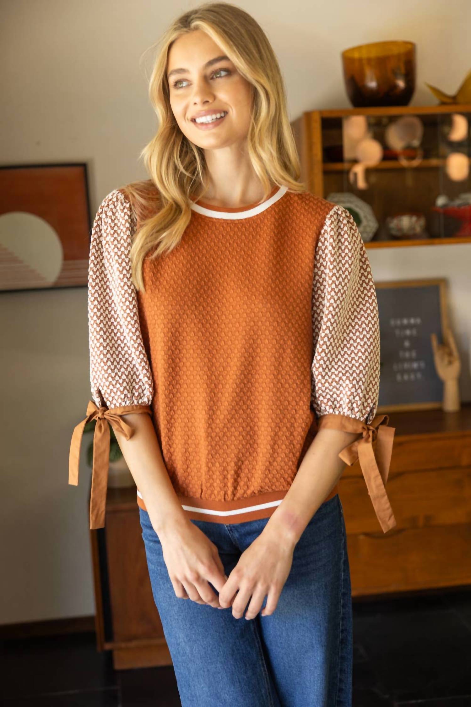 Voy - Color Block Textured Knit Bow Tie Sleeve Top