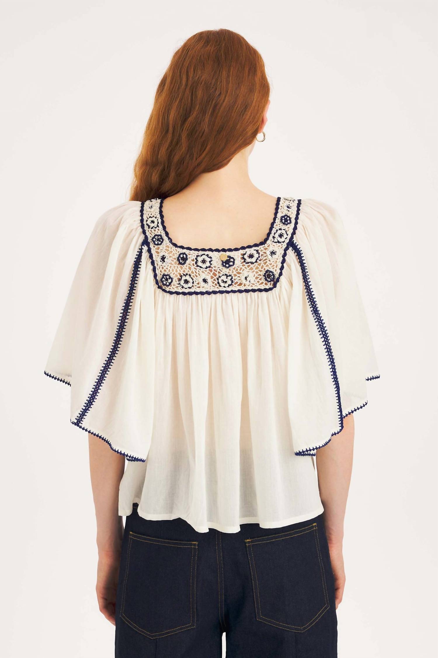 Antik Batik - mati tee