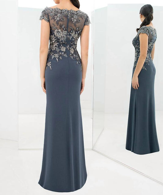 Daymor - Wide V Neck Floral Gown