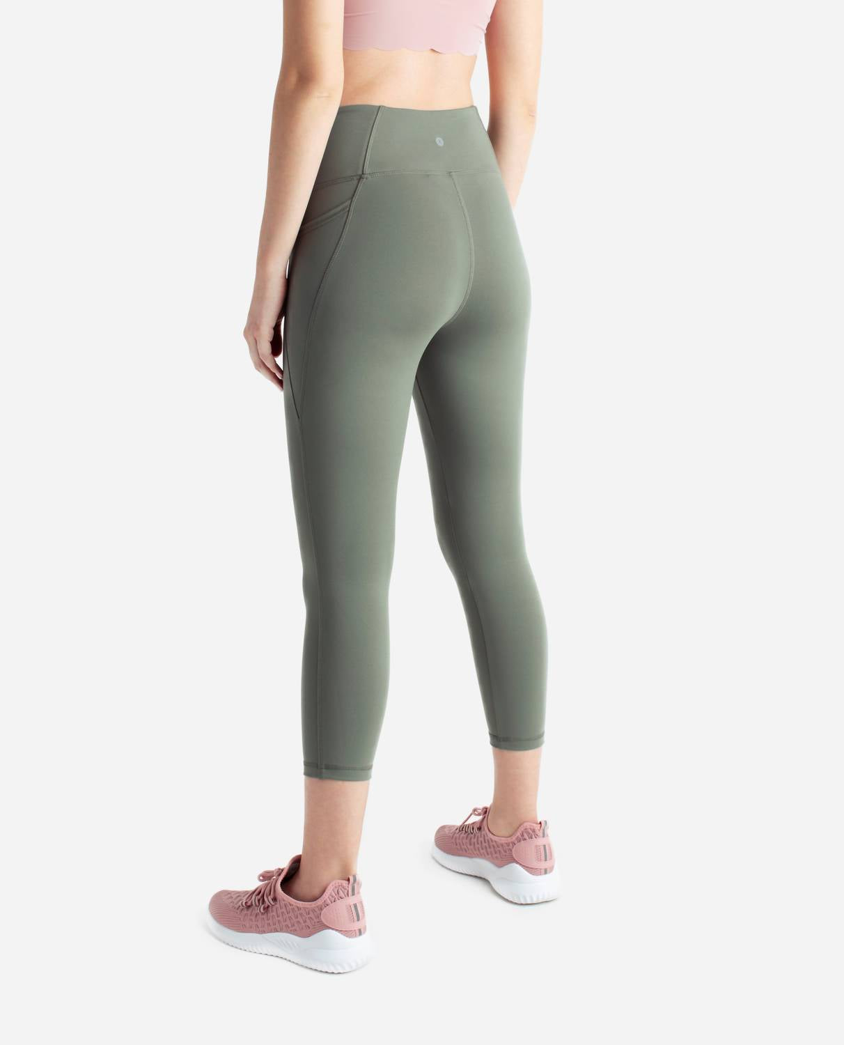 Danskin - Curvy Cropped Legging