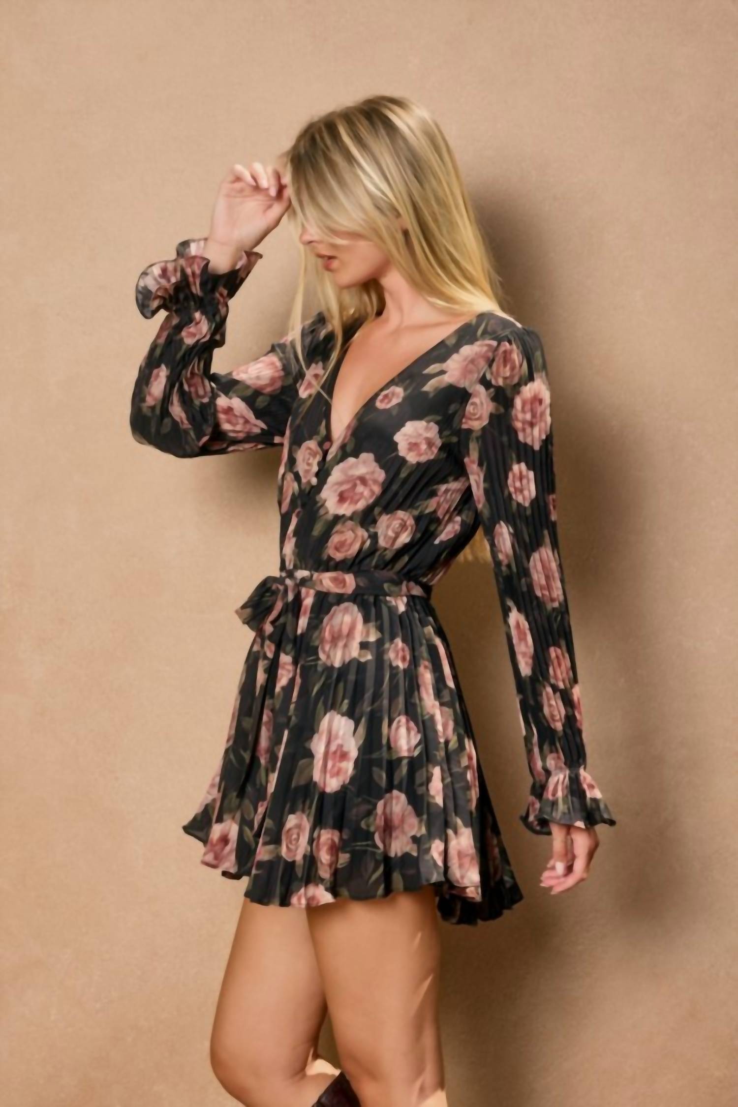 Dress Forum - ALL FOR YOU PLEATED LONG SLEEVE ROMPER