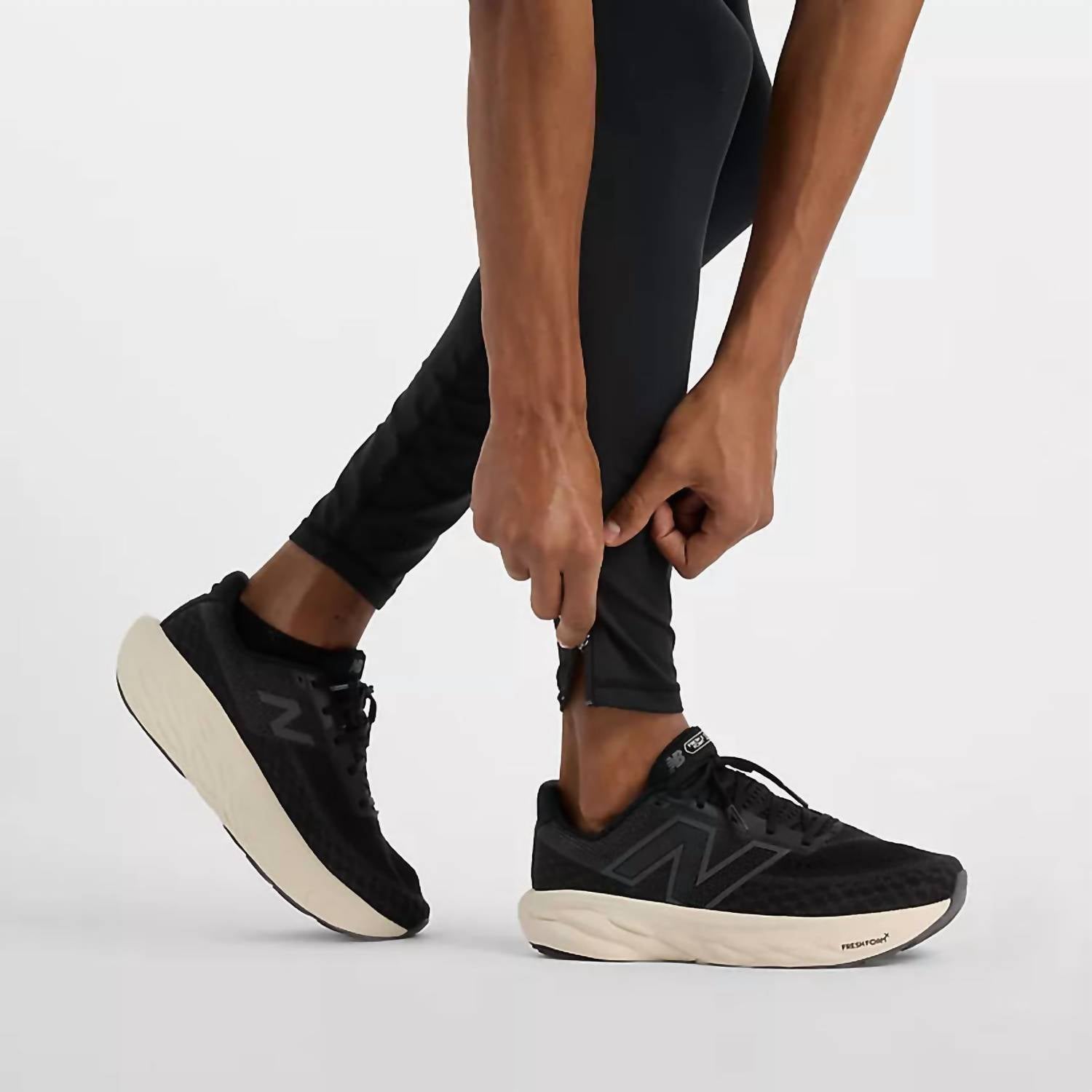New Balance Sleek Pocket Tight 27 in black - men's pants - view 4