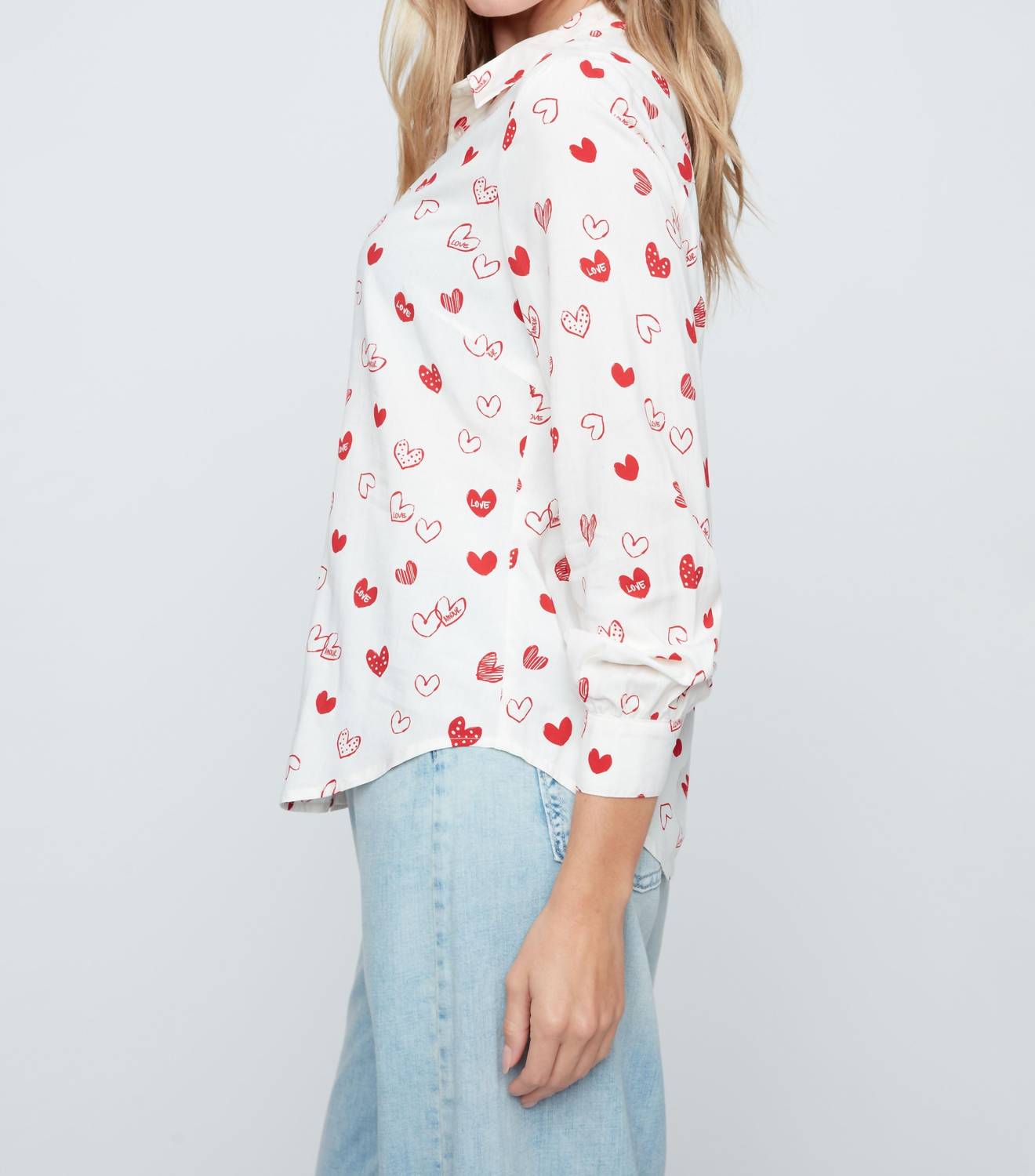 Renuar Love Is In The Air Blouse in the air blouse in scarlet combo - women's blouse - detail view