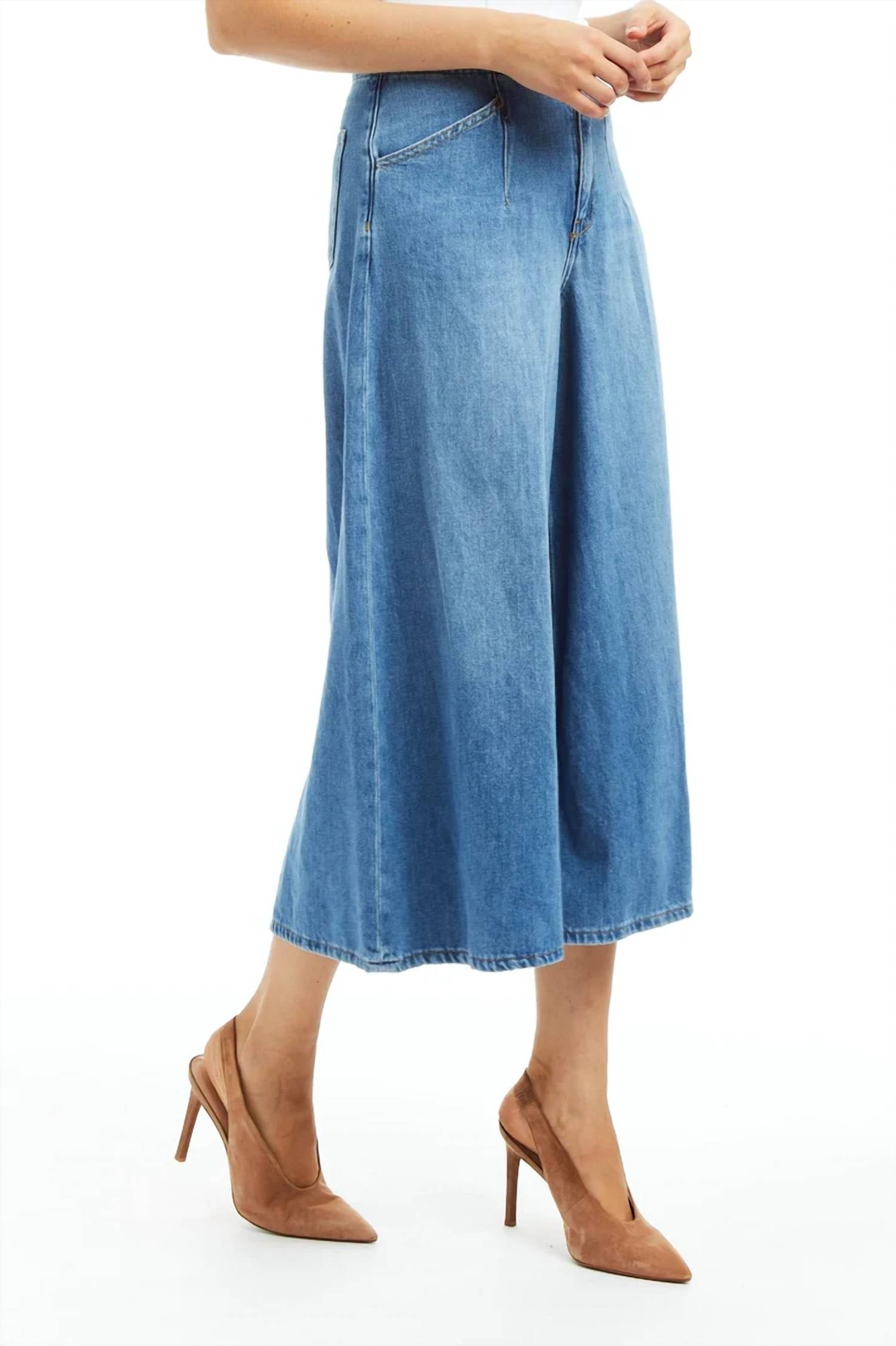 Tractr - Culotte Jeans With Back Waist Buckle
