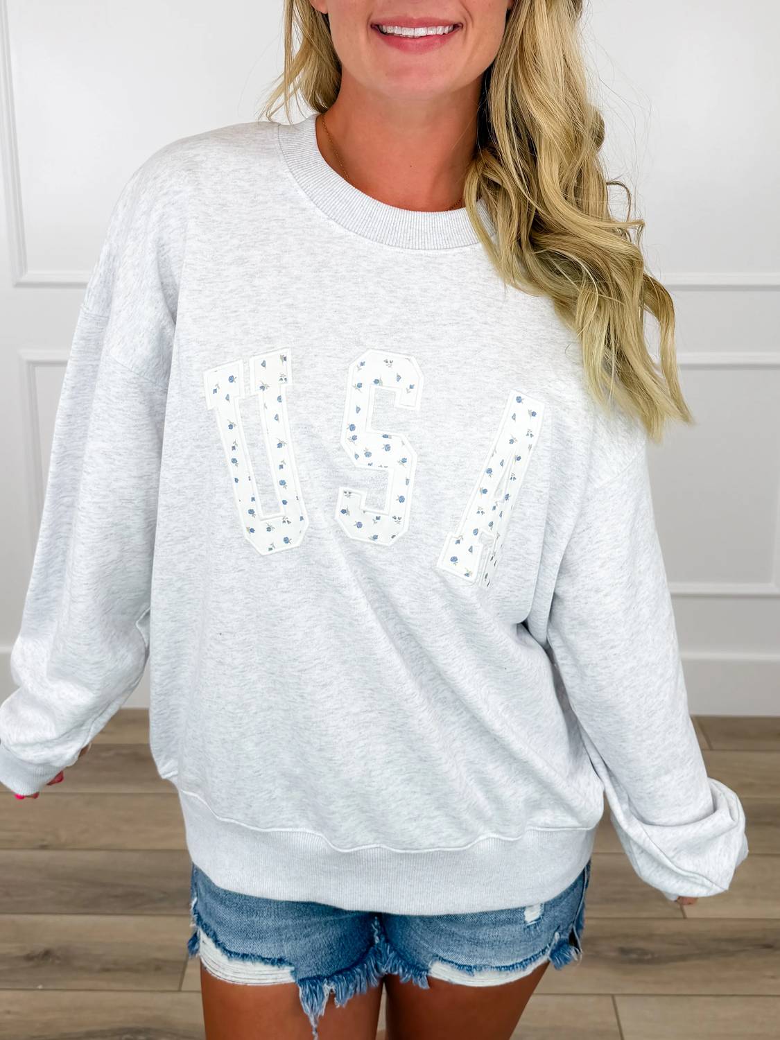Le Lis - Home Of The Brave Heathered Knit Long Sleeve Top
