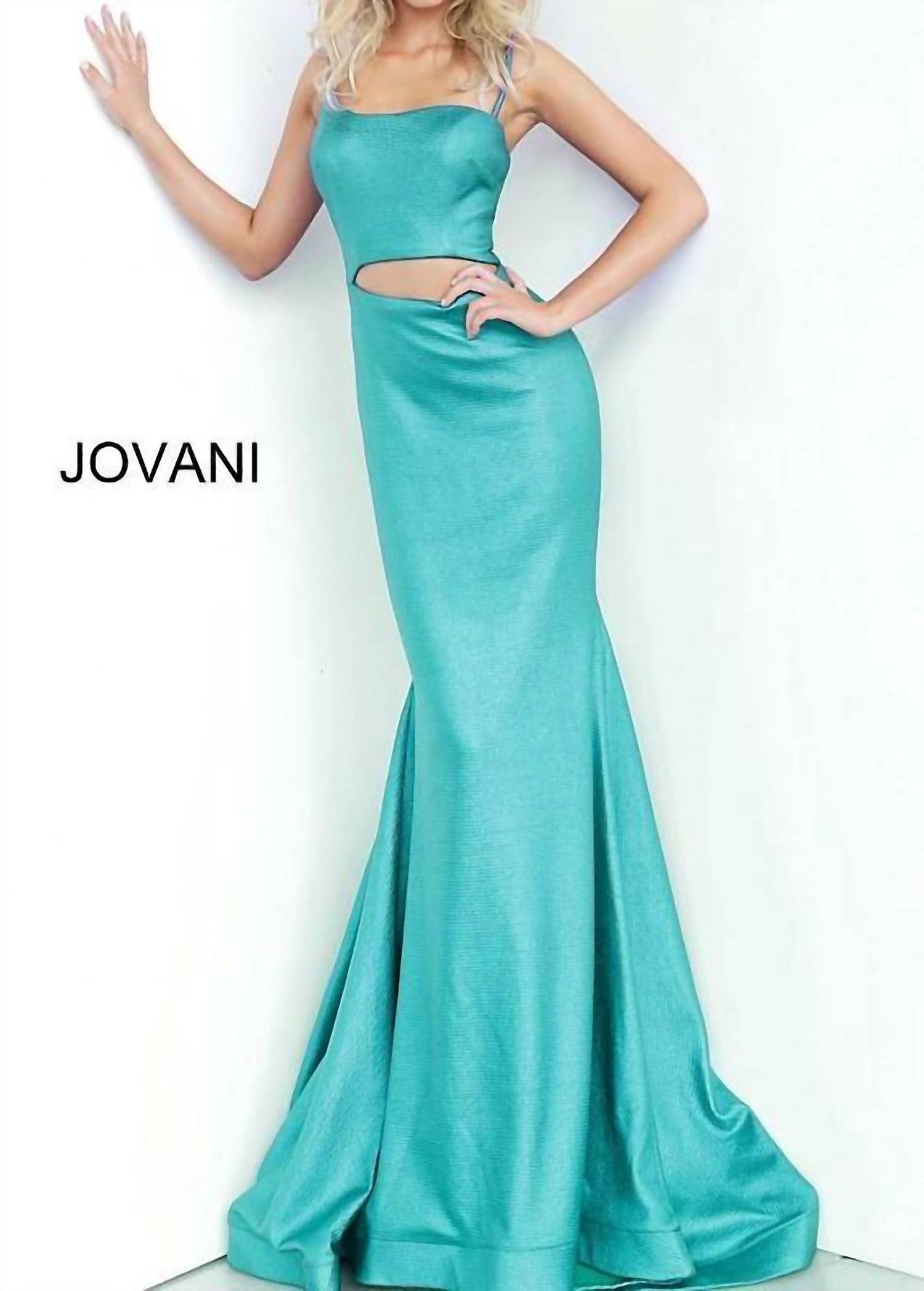 Jovani - Front Cut Out Fitted Dress
