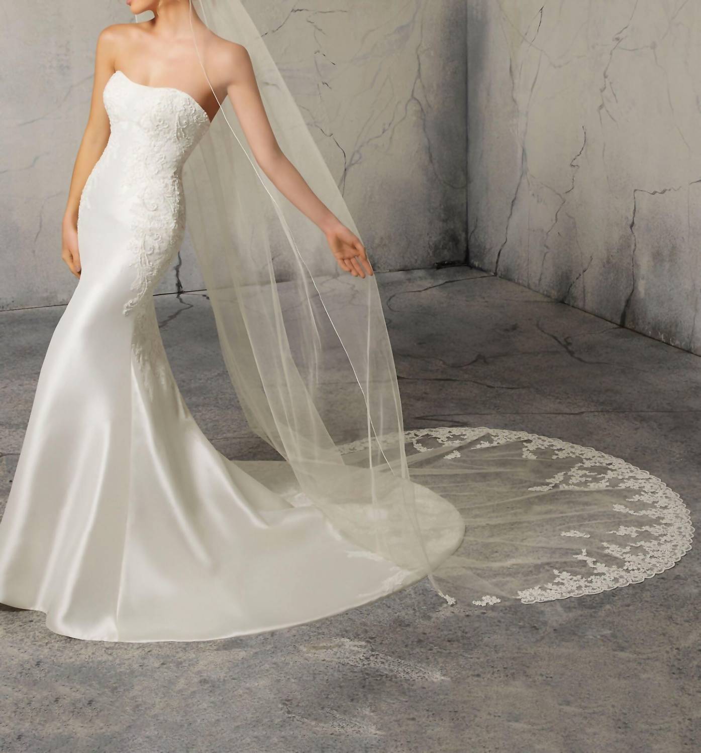 Morilee - Venice Lace Cathedral Length Wedding Veil