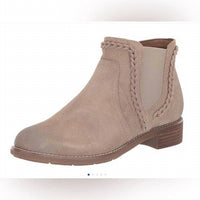Earth Shoes - Women's Nika Casual Bootie