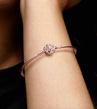 Pandora - Women's Moments Sparkling Snowflake Clasp Bangle