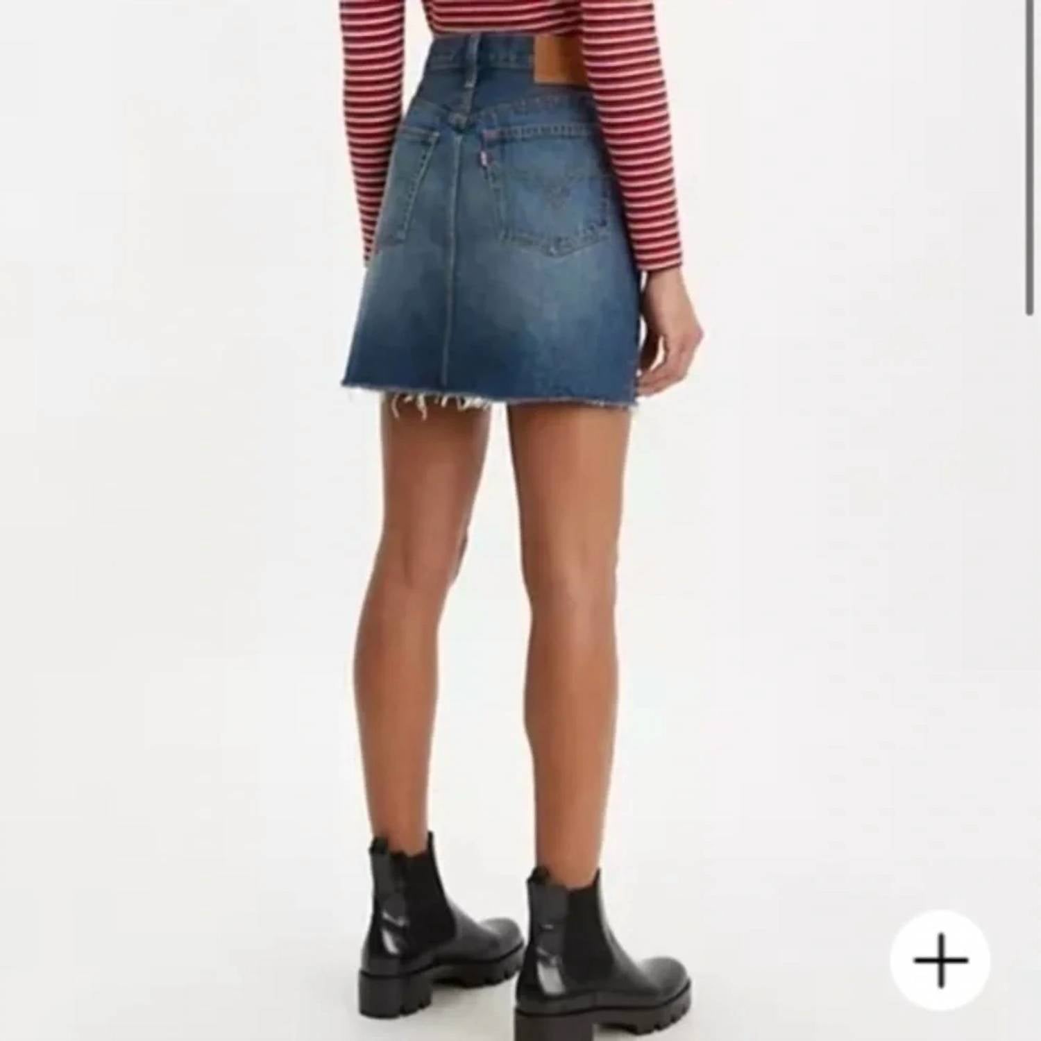 Levi'S - High Rise Deconstructed Button Fly Skirt