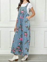 Veveret - Painted Floral Sleeveless Jumpsuit