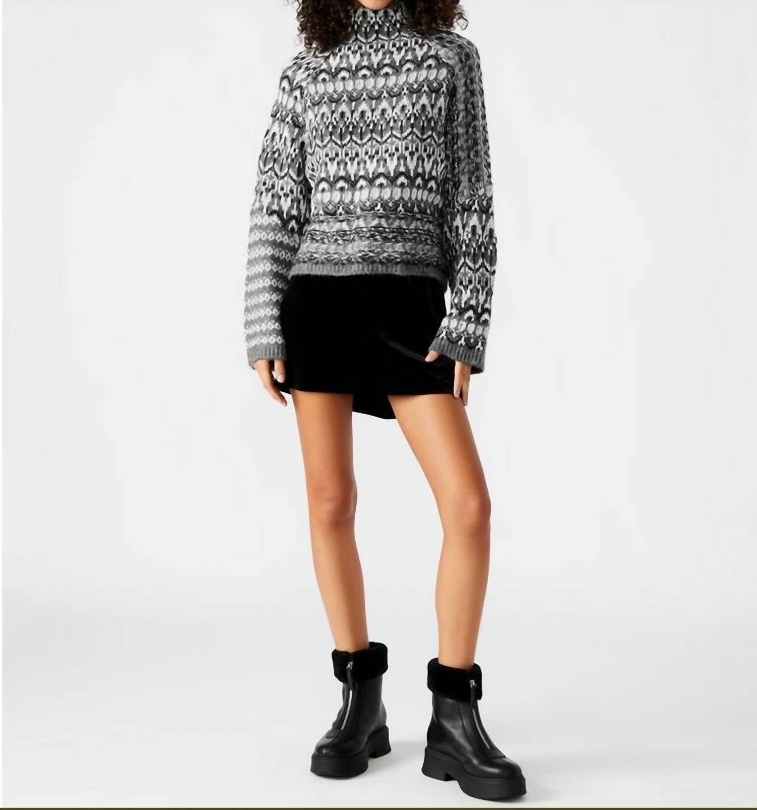STEVE MADDEN Indie Sweater in charcoal grey - women's sweater - detail view