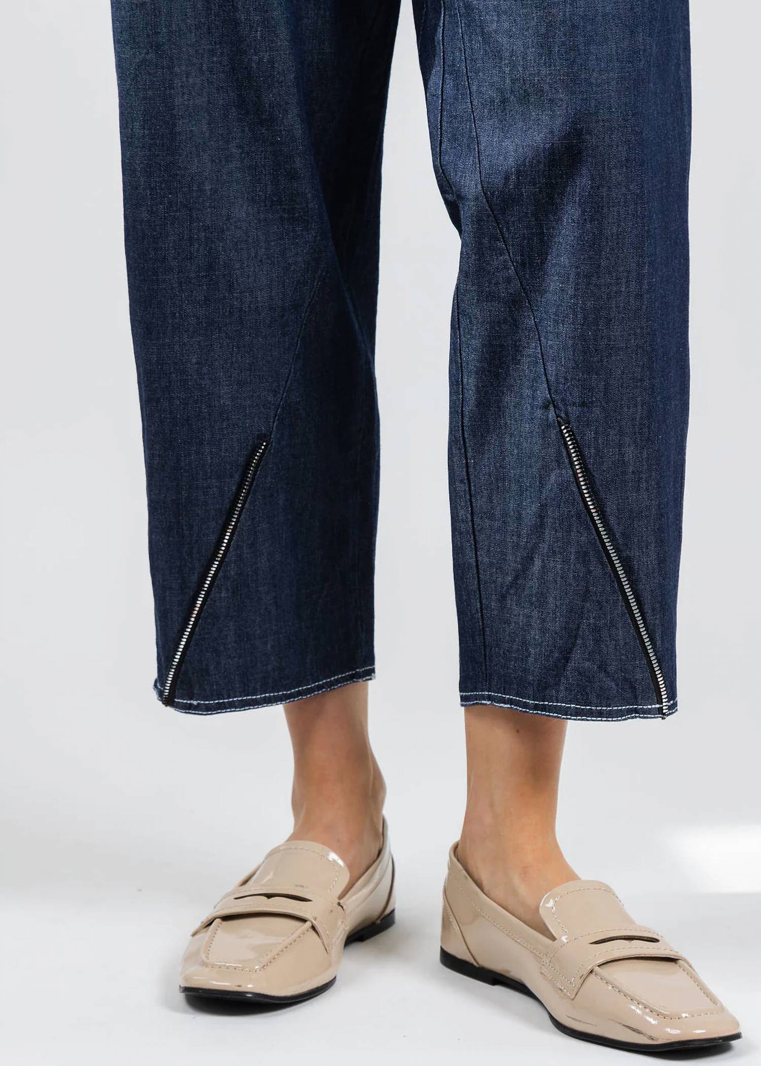 Ozai N Ku - Crop Straight Pants