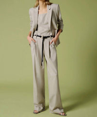 Favorite Daughter - Everyone's Favorite Pant