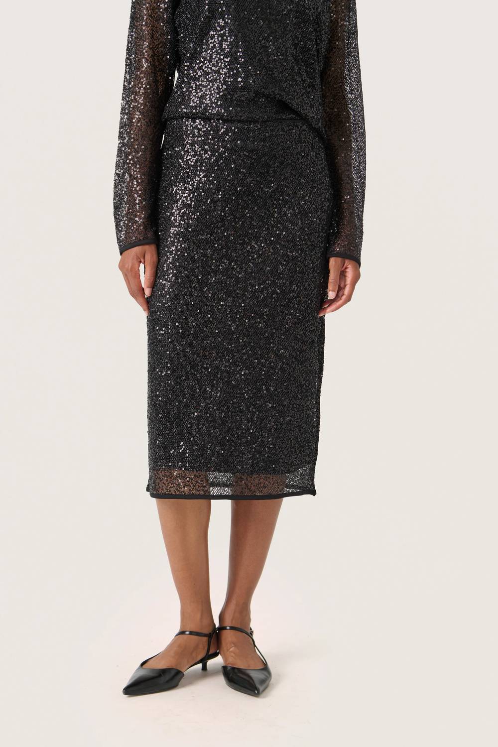 Soaked In Luxury - Sladea Sequins Straight Fit Midi Skirt