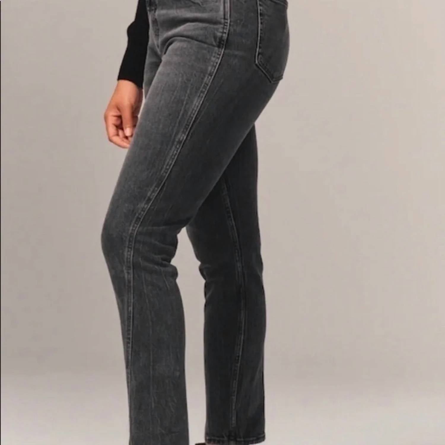Abercrombie & Fitch - Curve Love High Rise Skinny Jeans