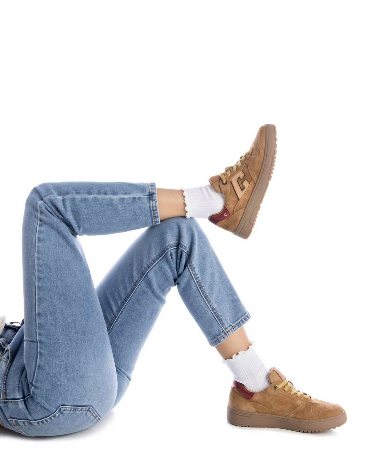 Xti - Women's Leather Sneakers