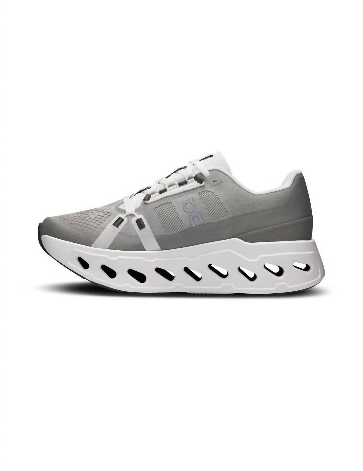 On - Women's Cloudeclipse Shoes