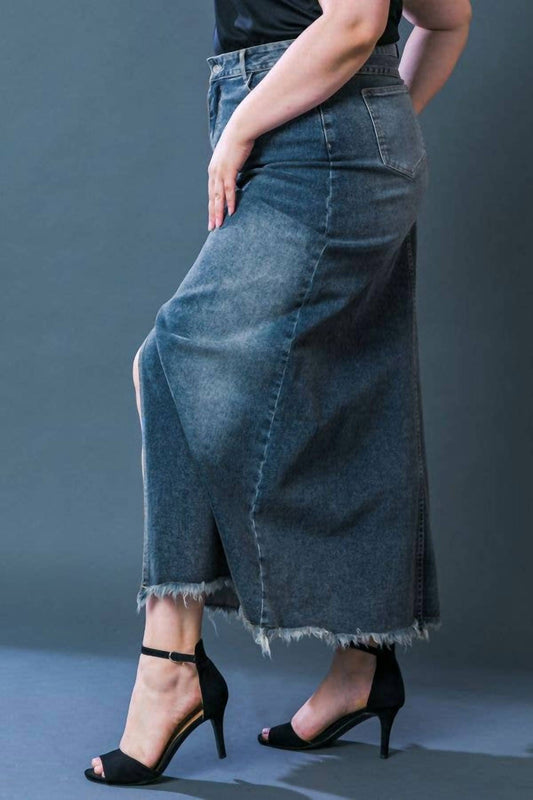 Flying Tomato - Fray Denim Skirt - Plus