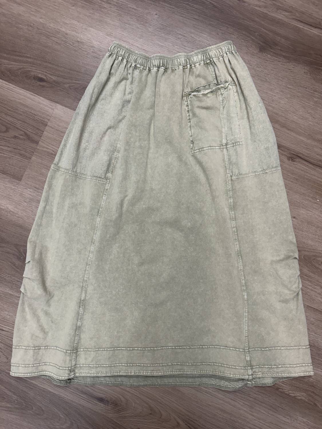 Easel - Women's Mineral Washed Cargo Skirt