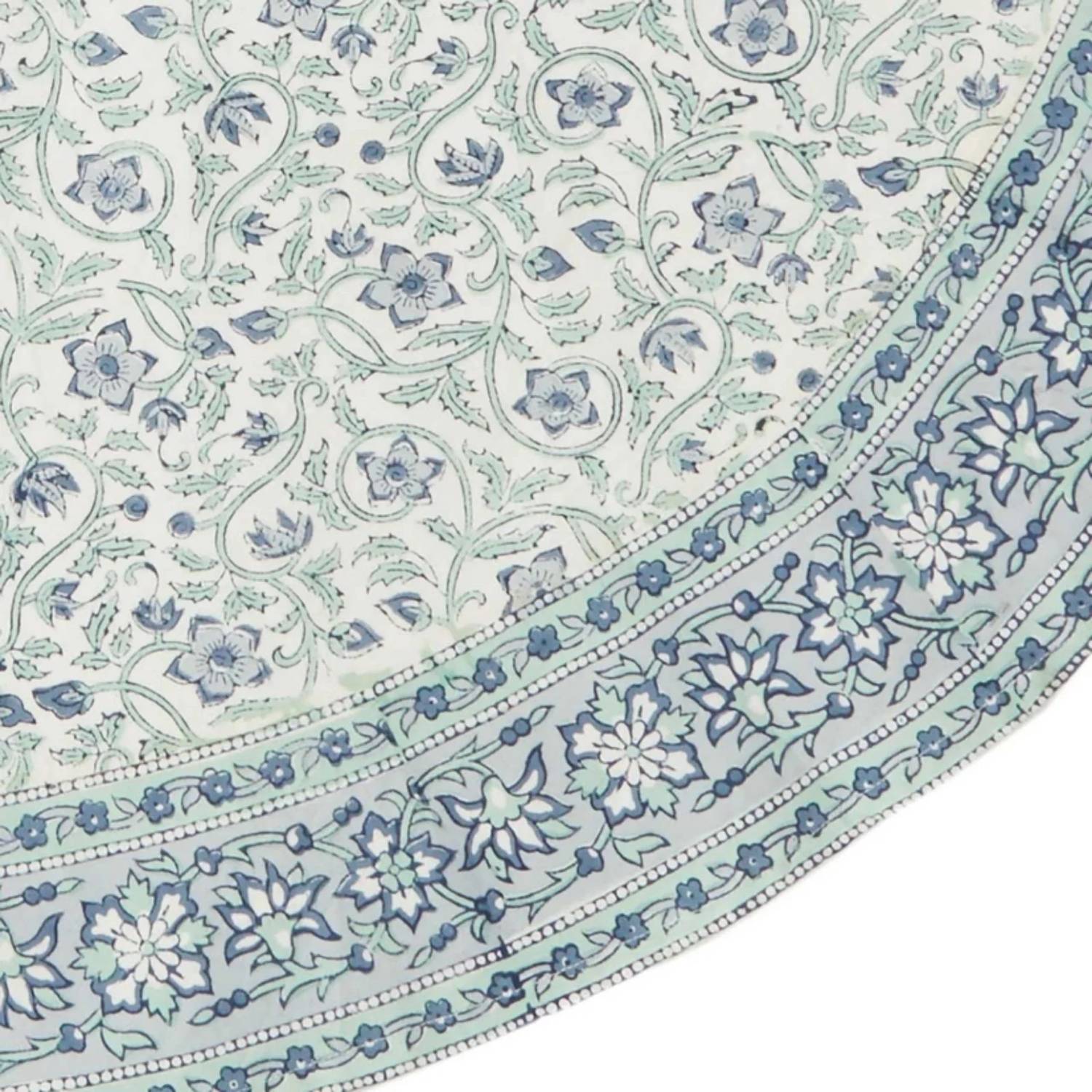 Serrv International - Sagewood Bloom Tree Skirt